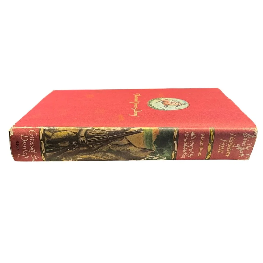 The Adventures of‎ Huckleberry Finn Mark Twain Illustrated Junior Library 1973
